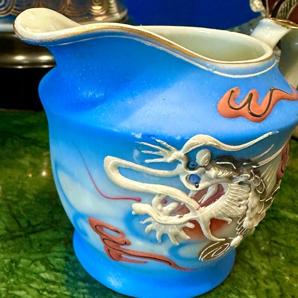 Betson Dragonware Moriage Japan Blue Dragon Creamer - Picture 5 of 8